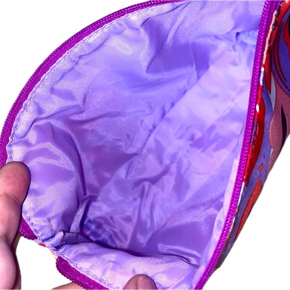 Clinique Valentines Day Happy Lips (Empty) Cosmetic Bag, NWOT - Picture 5 of 6